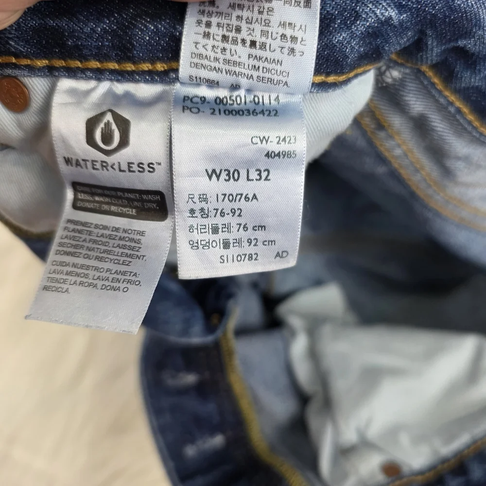 Levis 501 Original Fit Medium Wash Straight Leg Men's Jeans